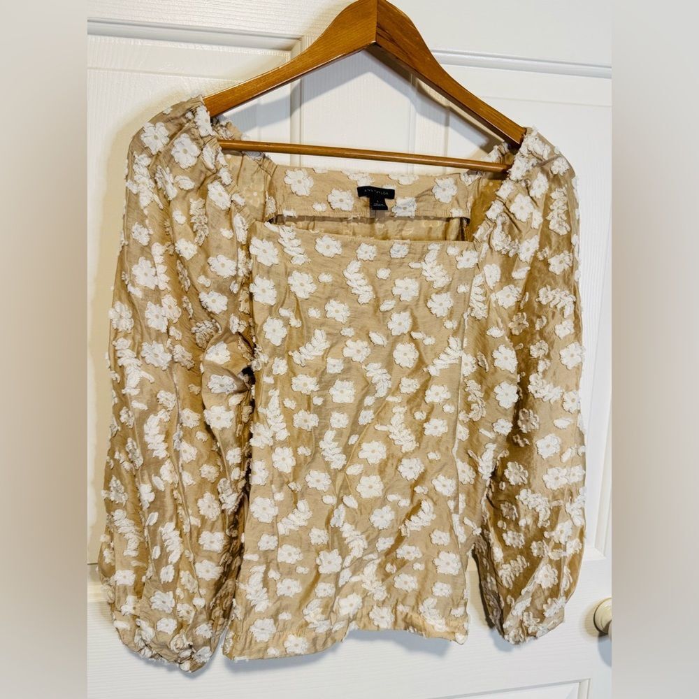 Ann Taylor Tan and White Floral Blouse